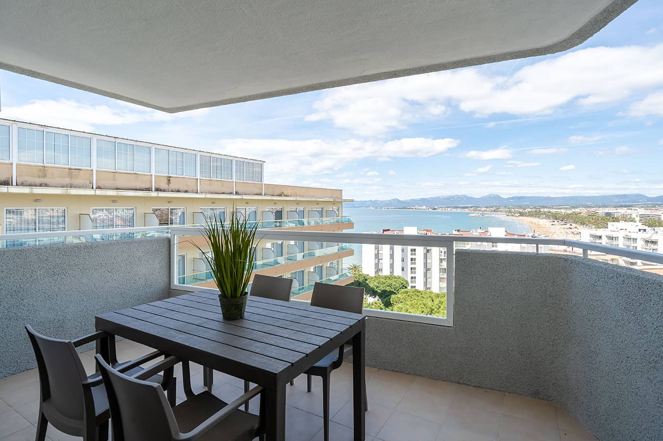 Blue Beach | Rentalmar